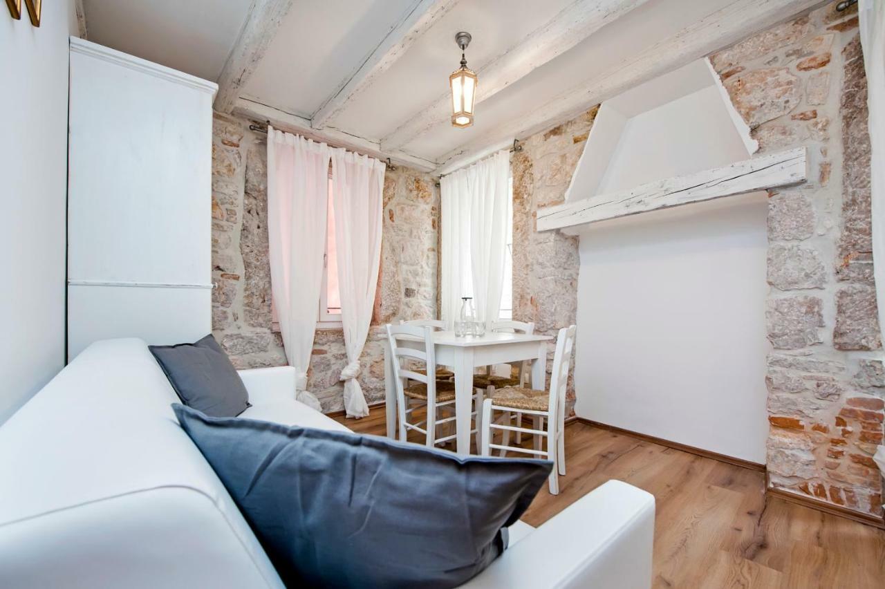 Apartments Casa Roccia Bianca Rovinj Eksteriør bilde